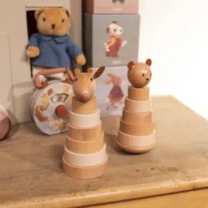 wooden pyramid bear marcel